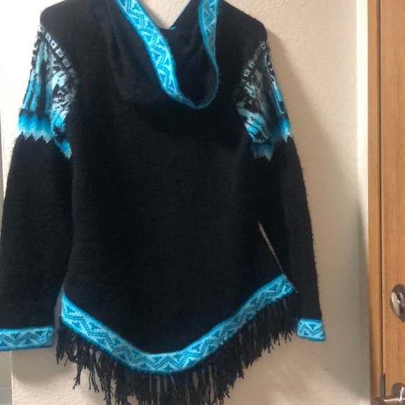 Kactus Artesanias - Hooded Alpaca Sweater - Picture 8 of 8